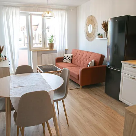 Komaszowka Apartment *