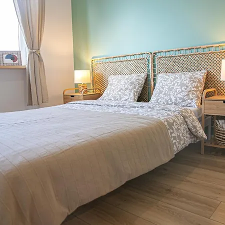 Komaszowka Apartman *